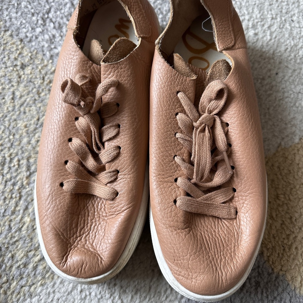 Sam Edelman Tan Leather Sneakers